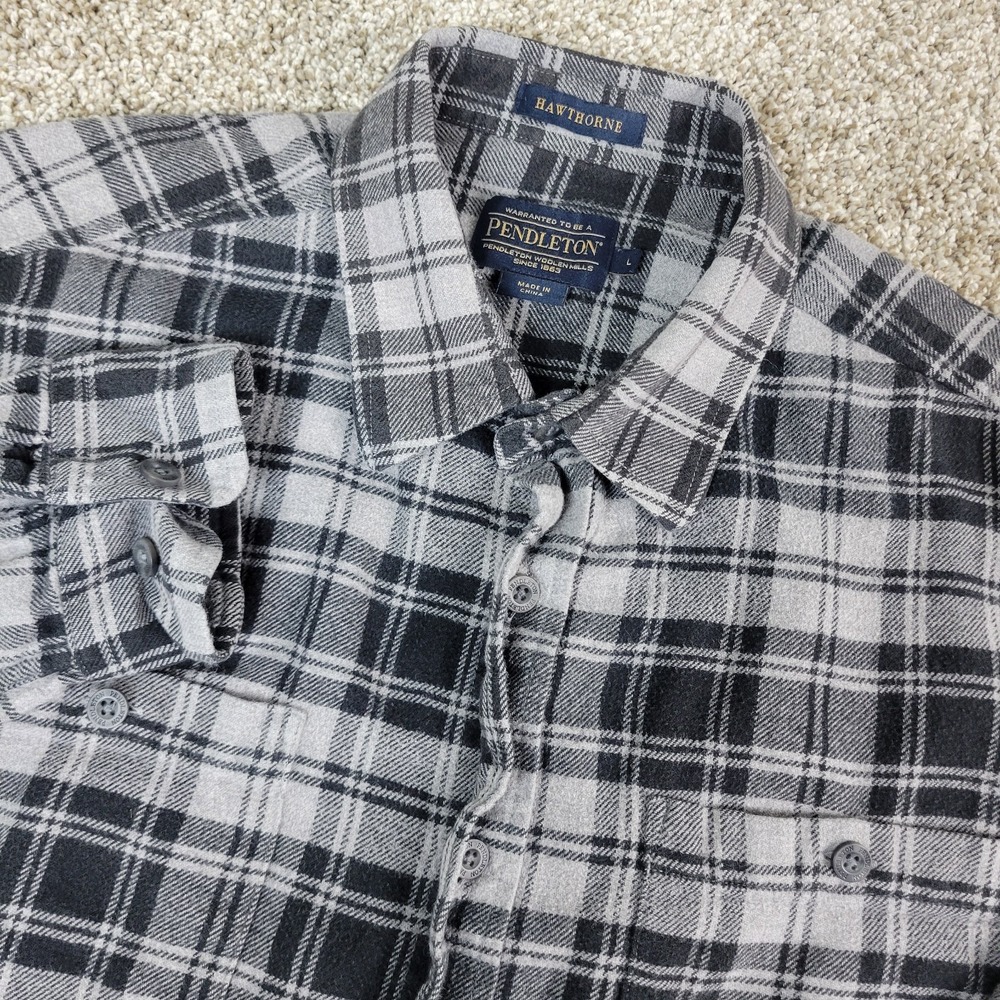 Pendleton Hawthorne Mens Large‎ Black Gray Plaid Button Up Long Sleeve Flannel